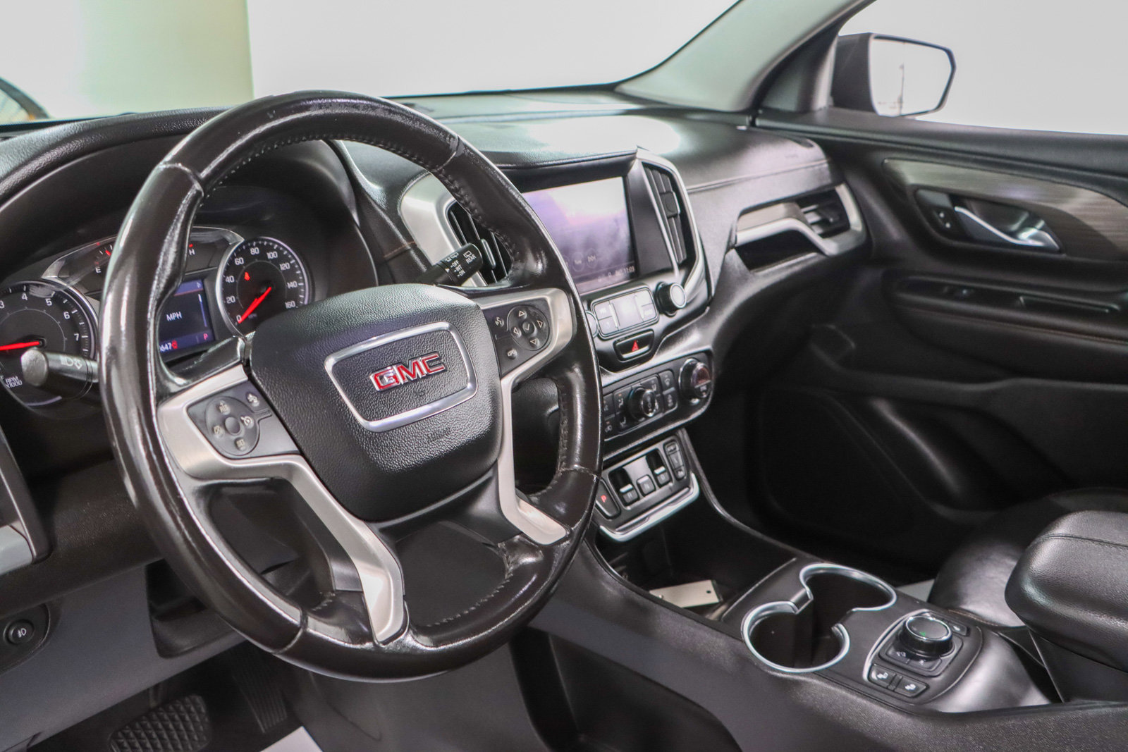 Used 2020 GMC Terrain SLT image 21