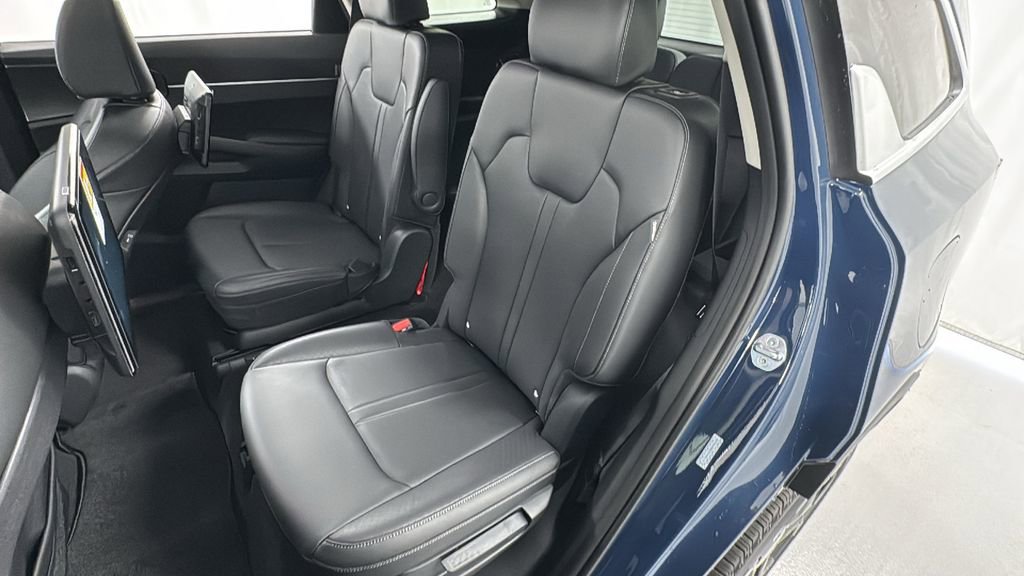 New 2025 Kia Sorento EX w/ Panoramic Sunroof Package image 12