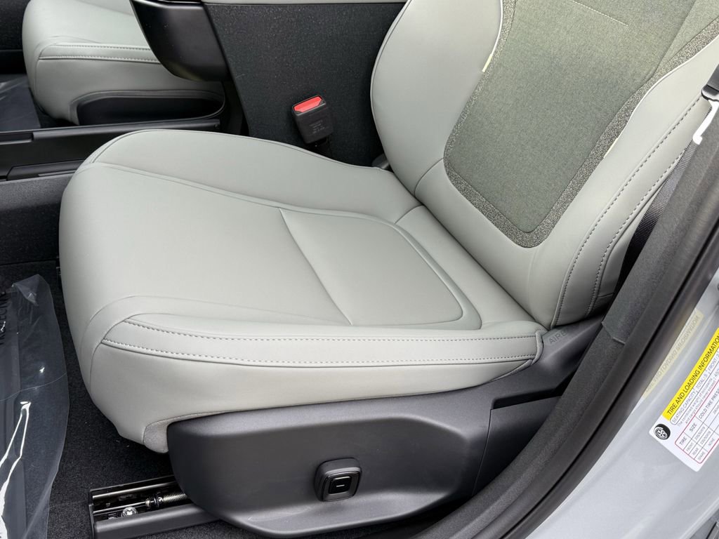 New 2026 Volvo EX30 Cross Country Ultra image 14