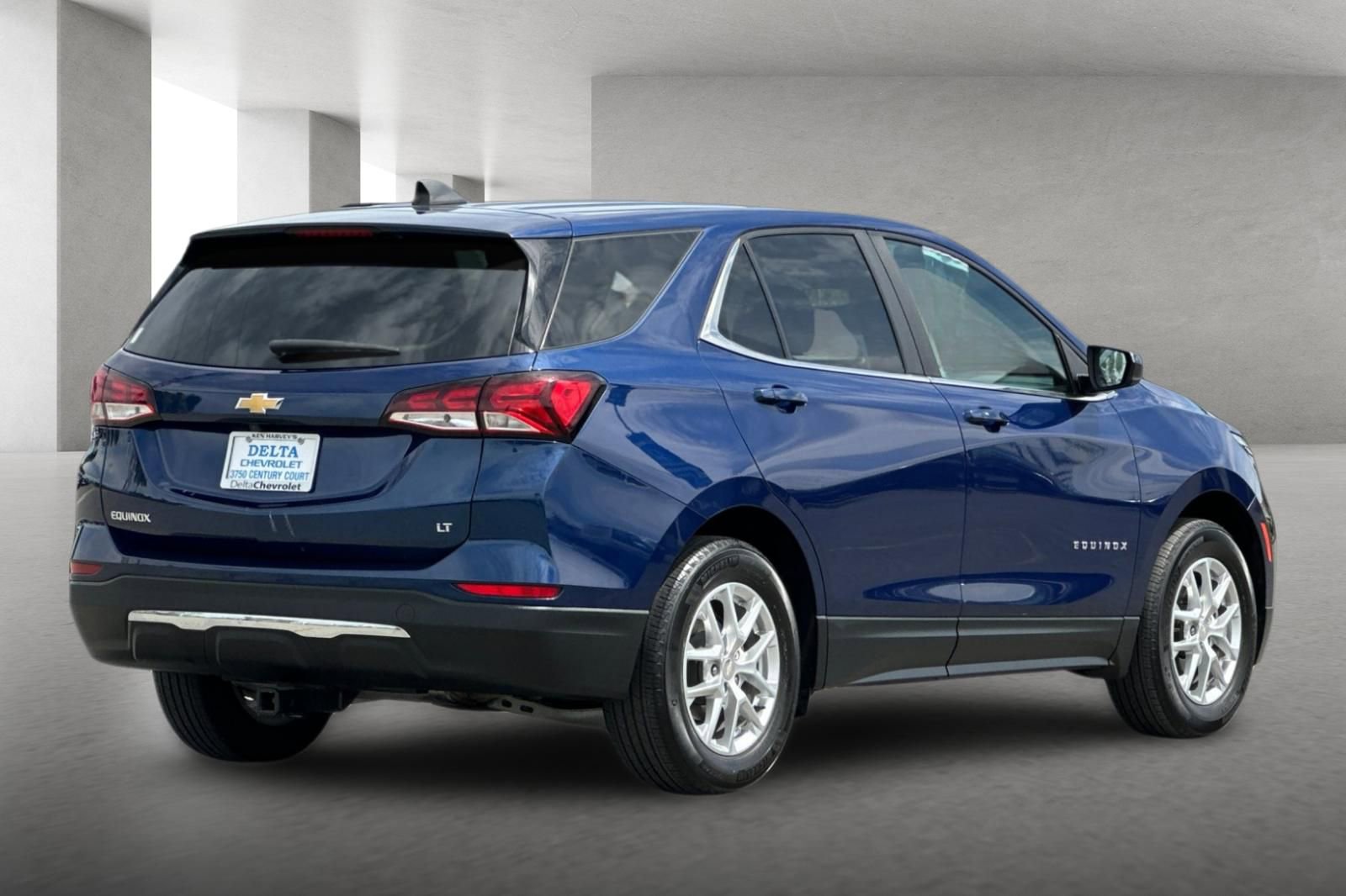 Used 2022 Chevrolet Equinox LT image 4