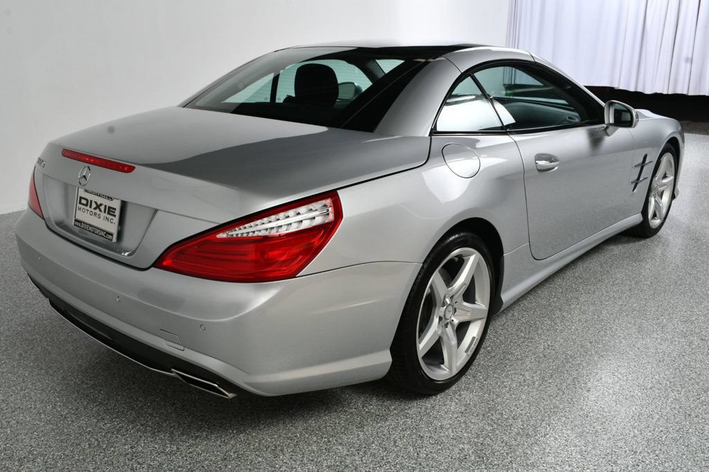 Used 2014 Mercedes-Benz SL 550 image 14