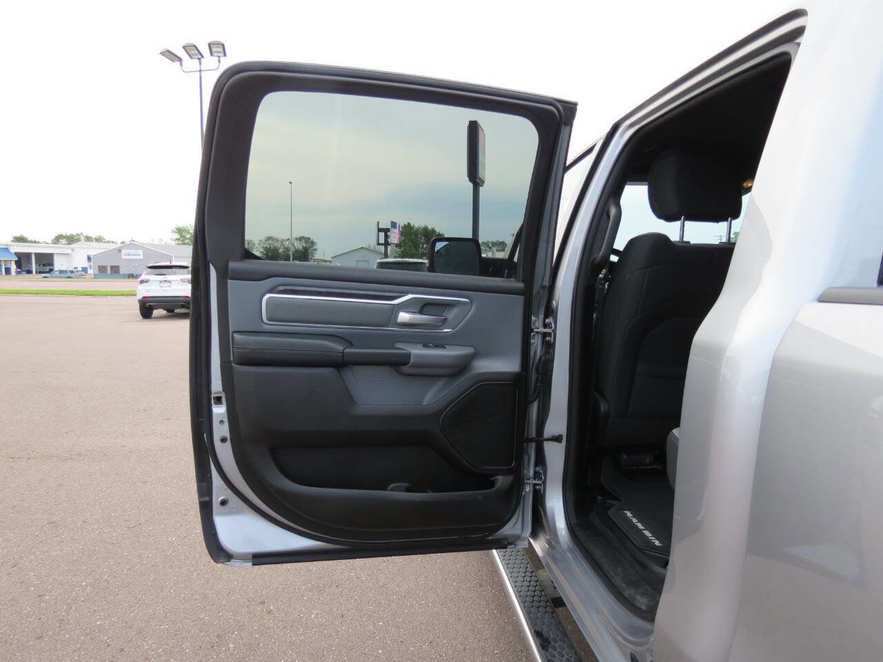Used 2022 RAM 1500 Big Horn image 27