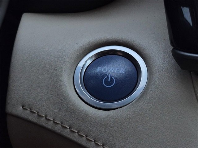 Used 2020 Toyota Highlander XLE image 37