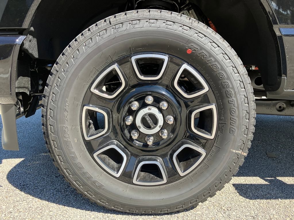 New 2026 Ford F250 Platinum image 13
