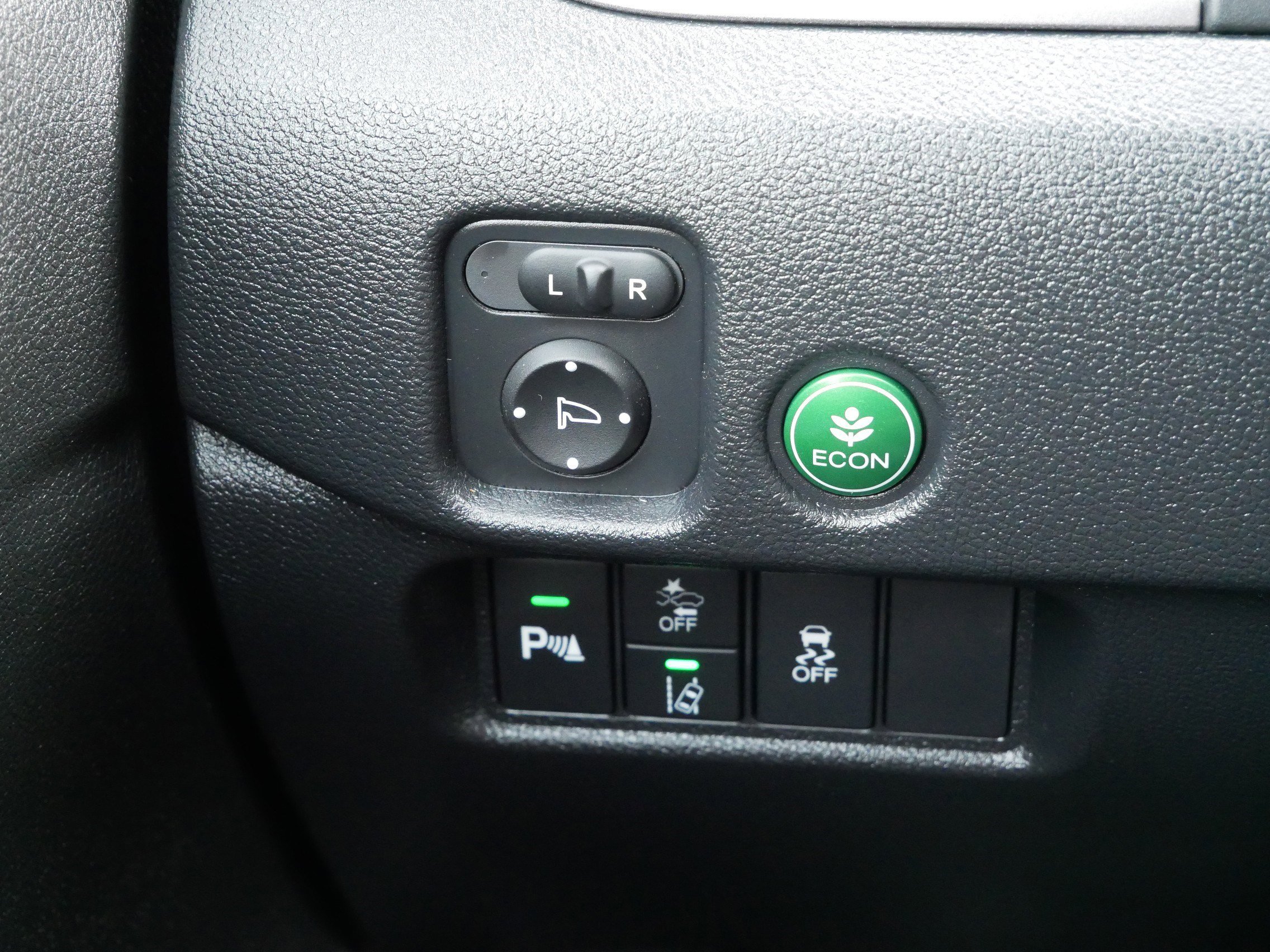 Certified 2025 Honda Passport EX-L image 26