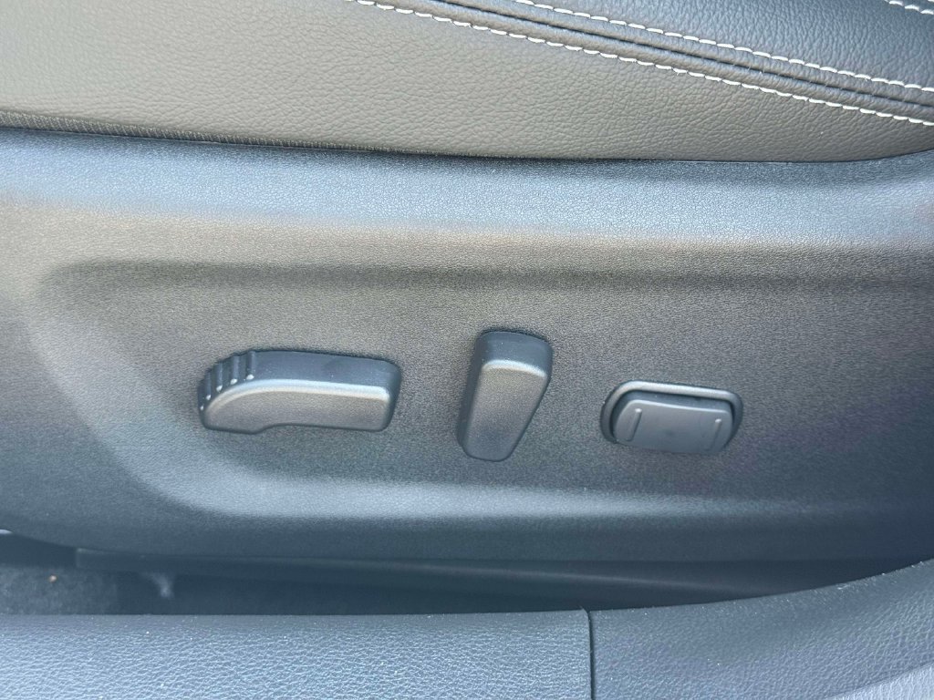 Certified 2025 Nissan Altima 2.5 SL FWD image 17