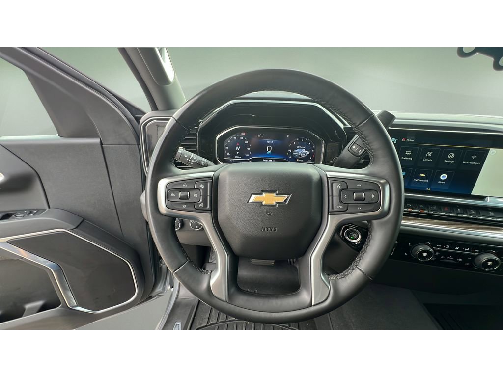 Certified 2024 Chevrolet Silverado 1500 LT w/ Z71 Off-Road Package AWD/4WD image 22