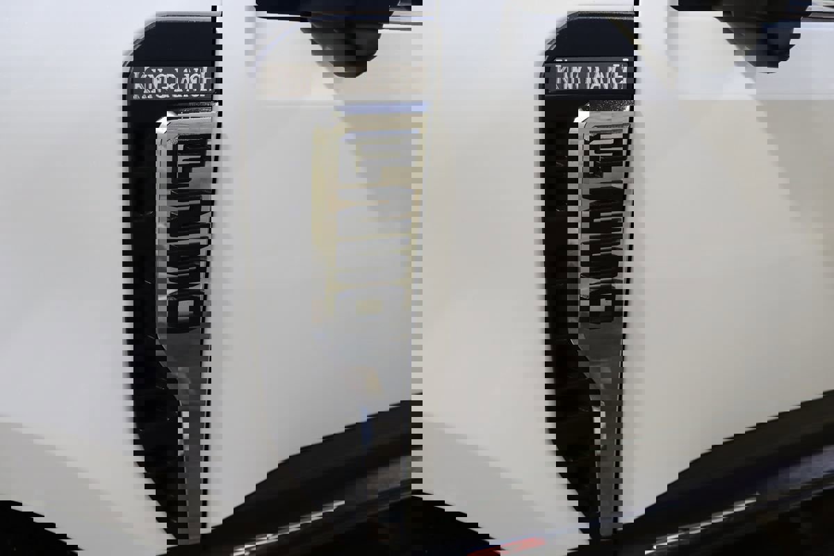 Used 2025 Ford F250 King Ranch image 18