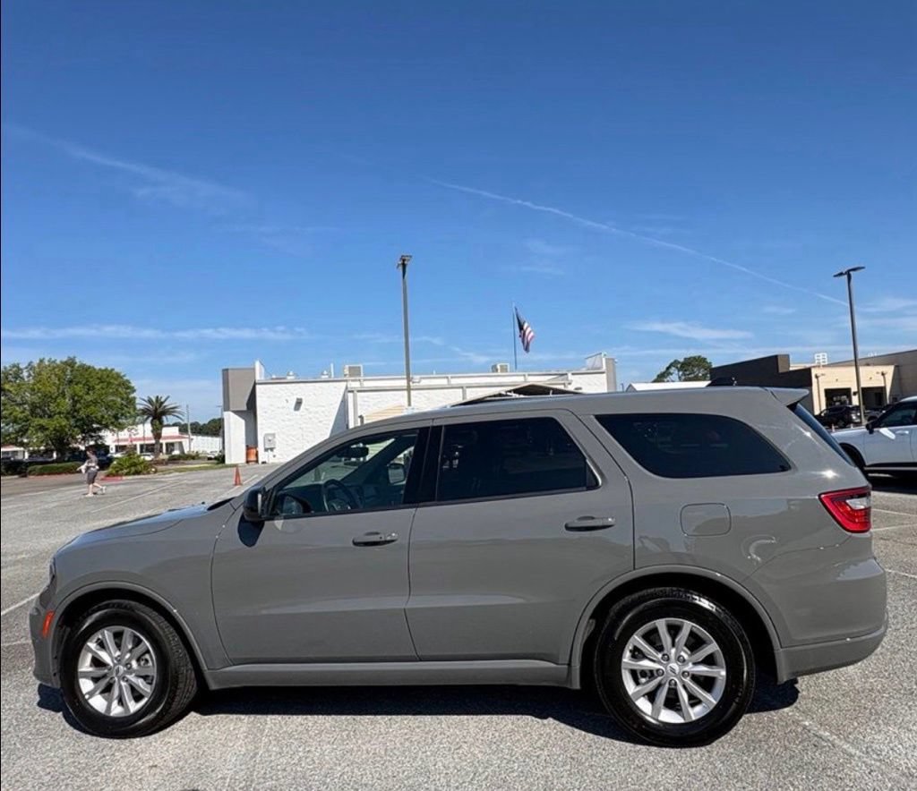 Used 2026 Dodge Durango GT RWD image 3