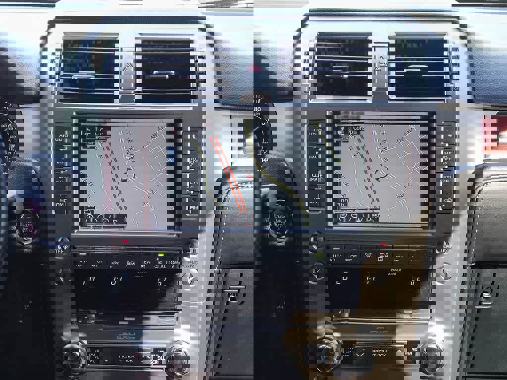 Used 2018 Lexus GX 460 Premium w/ Premium Package image 10