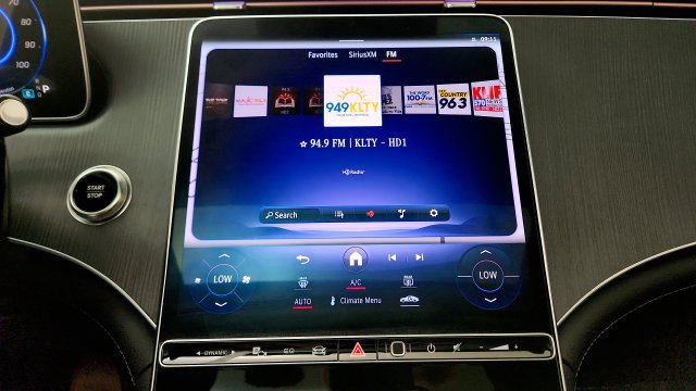 Used 2023 Mercedes-Benz EQE 350+ SUV w/ Exclusive Trim Package image 68