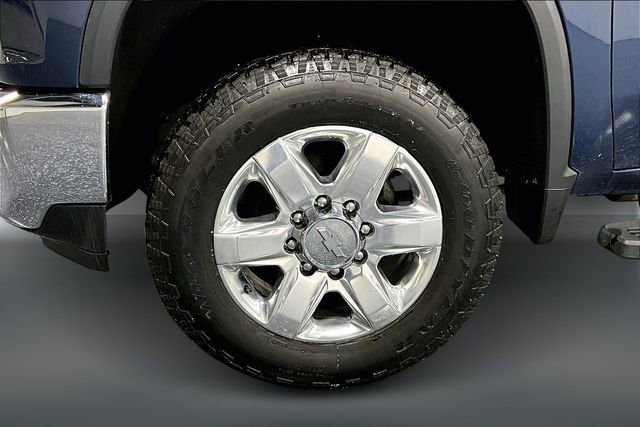 Used 2020 Chevrolet Silverado 2500 LTZ w/ LTZ Premium Package image 31