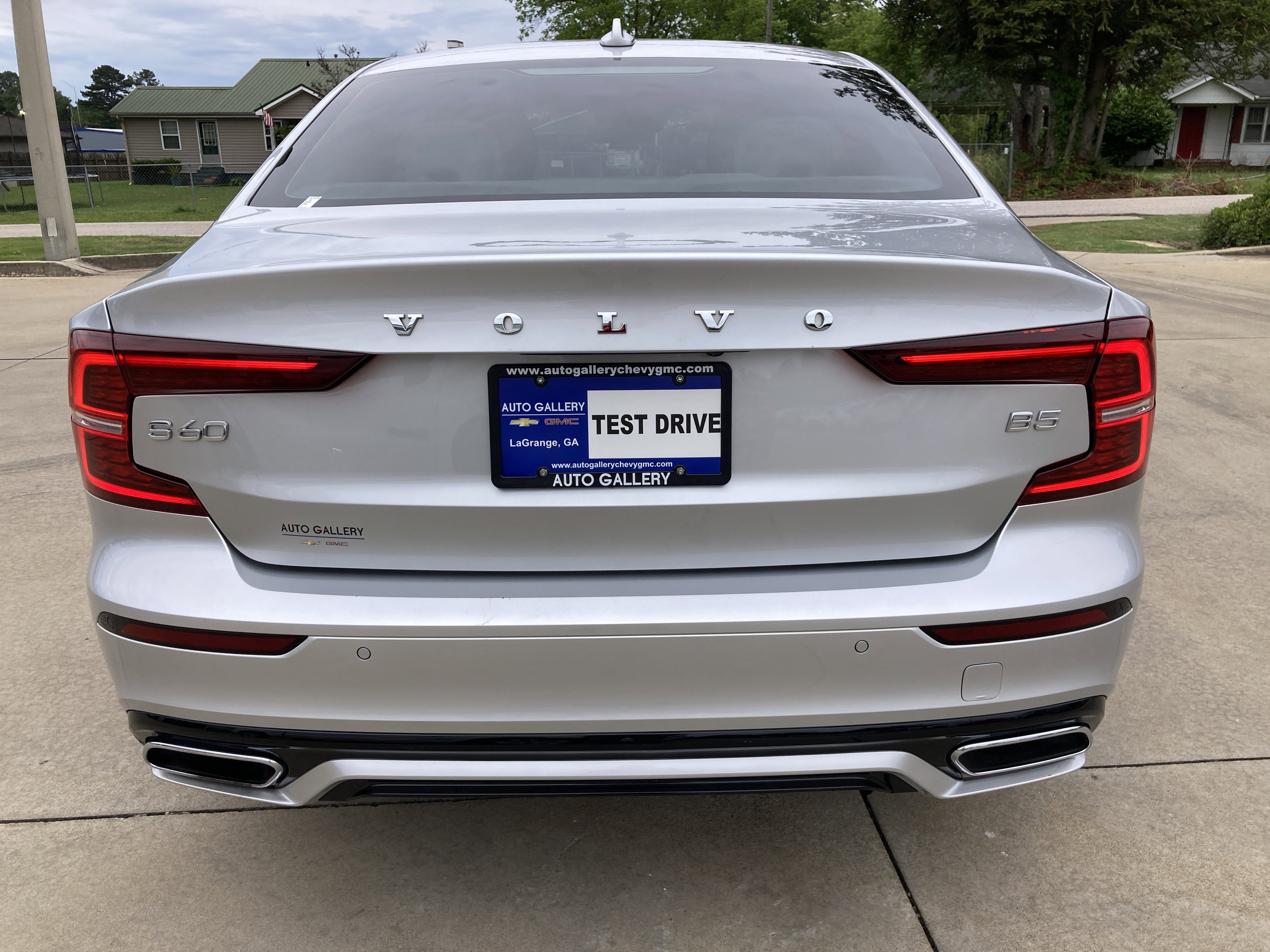 Used 2022 Volvo S60 B5 Inscription FWD image 13