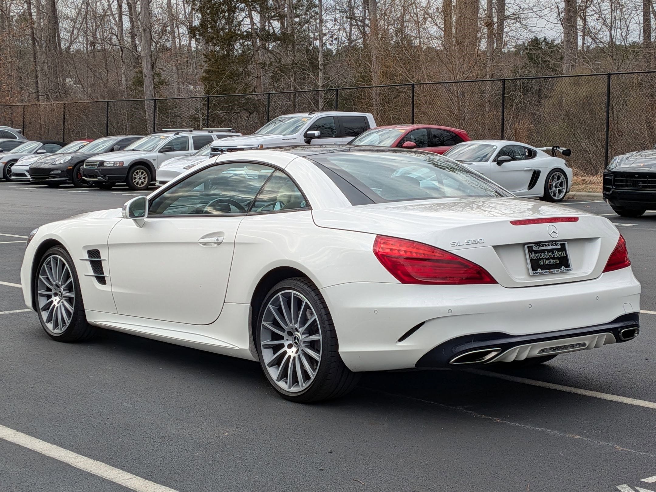 Used 2019 Mercedes-Benz SL 550 image 8