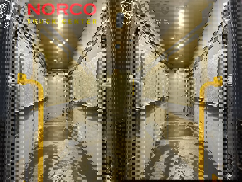 Used 2020 Ford Transit 250 148 High Roof Extended image 12