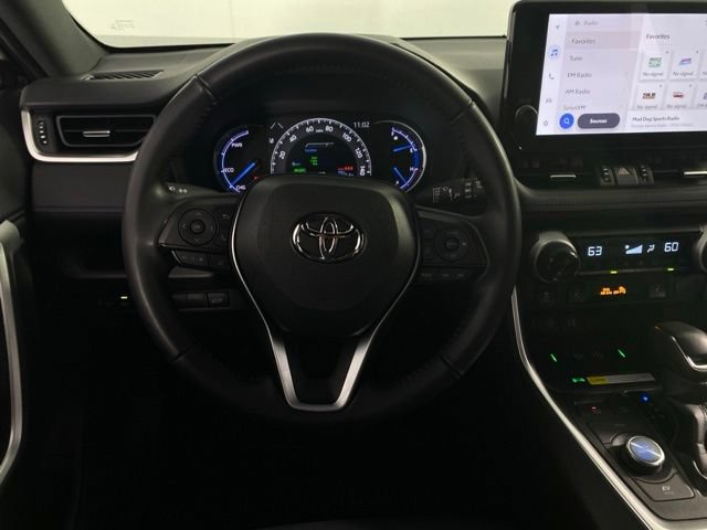 Used 2025 Toyota RAV4 XSE AWD/4WD image 20