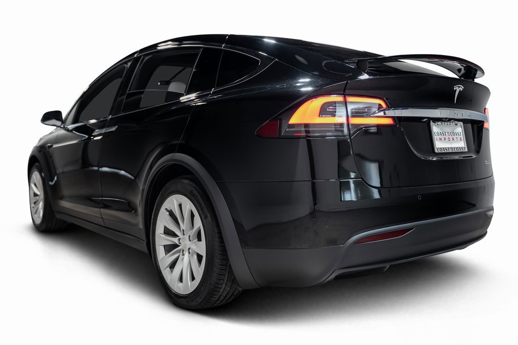 Used 2021 Tesla Model X Performance image 17