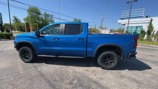 Used 2022 Chevrolet Silverado 1500 ZR2 w/ Technology Package AWD/4WD image 7