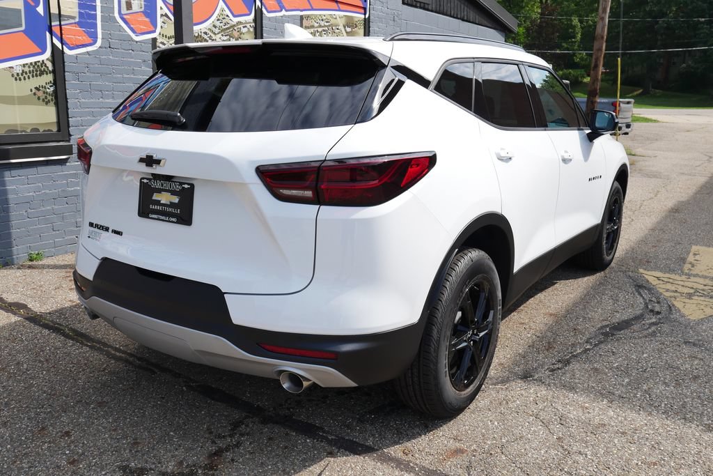 New 2026 Chevrolet Blazer LT w/ Sound & Technology Package AWD/4WD image 36