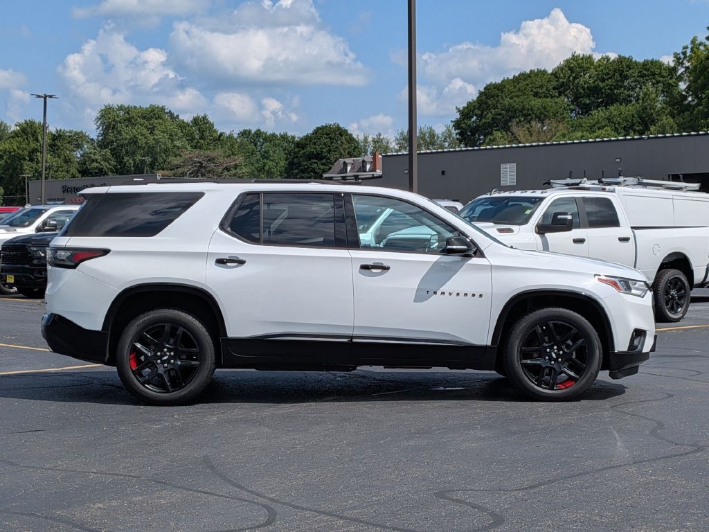 Used 2019 Chevrolet Traverse Premier w/ Redline Edition AWD/4WD image 8