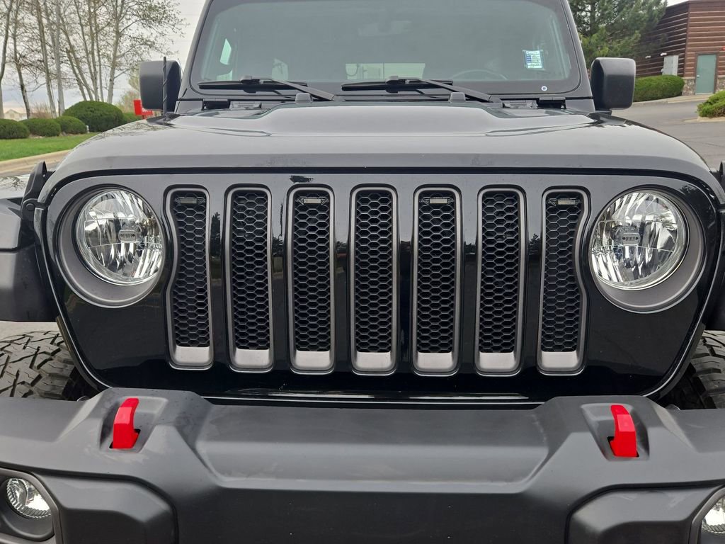 Used 2023 Jeep Wrangler Unlimited Rubicon w/ Cold Weather Group image 18