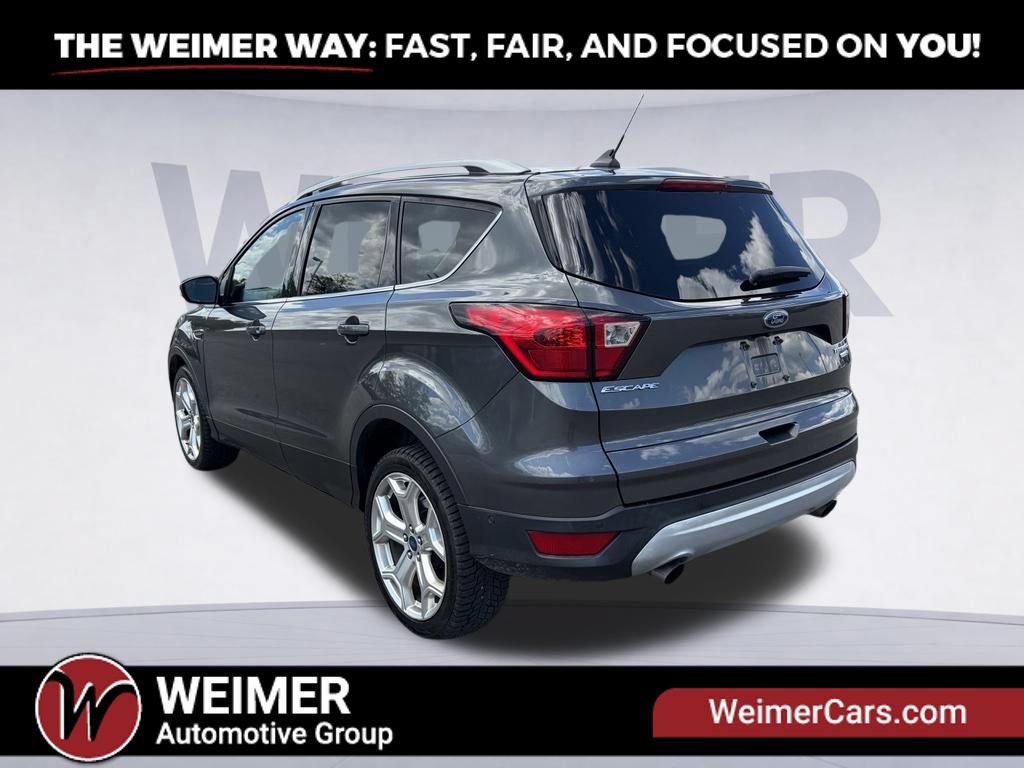 Used 2019 Ford Escape Titanium AWD/4WD image 3