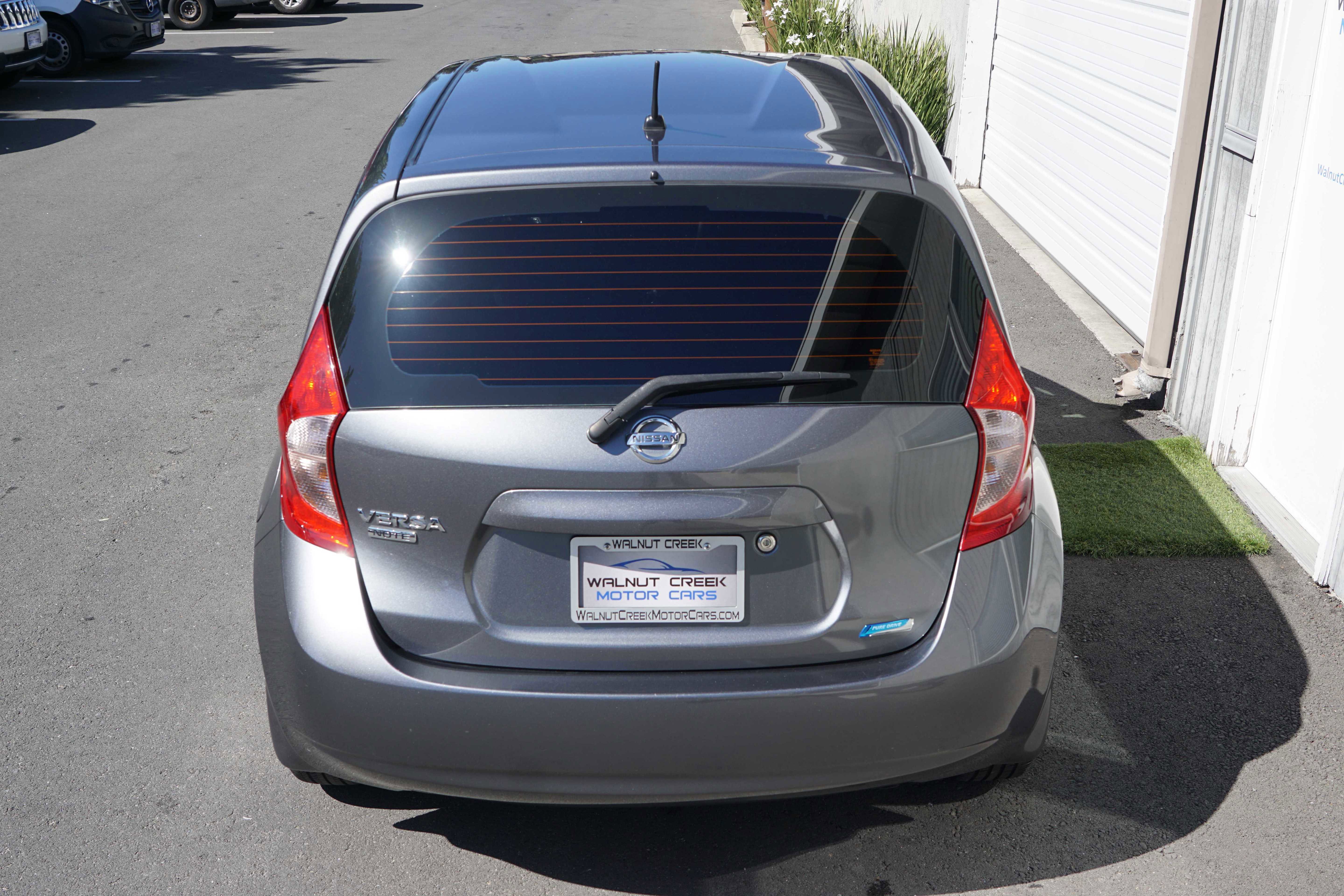 Used 2016 Nissan Versa Note S Plus FWD image 12