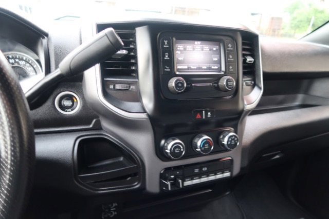 Used 2024 RAM 3500 SLT w/ Quick Order Package 2YG SLT AWD/4WD image 12