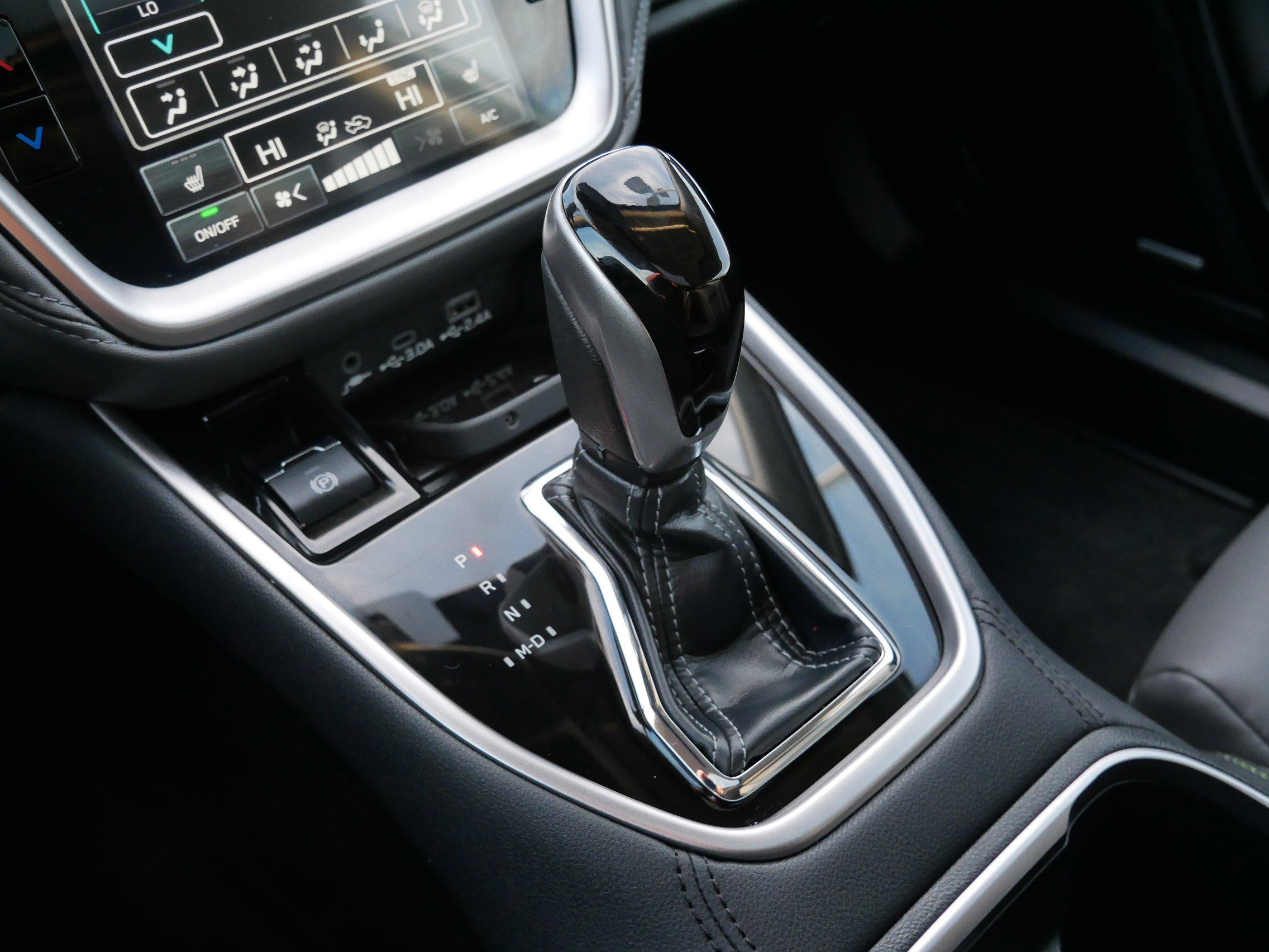 Used 2025 Subaru Outback Onyx Edition w/ Tech Package 3 image 24