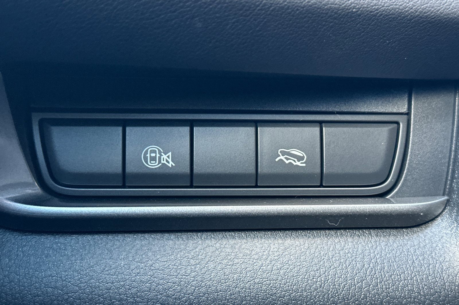 Used 2025 MAZDA CX-30 AWD 2.5 S w/ Select Sport Pkg image 31