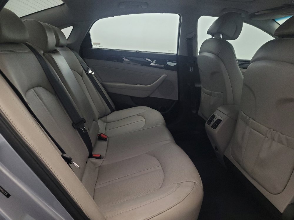 Used 2017 Hyundai Sonata Limited w/ Tech Package 03 FWD image 19