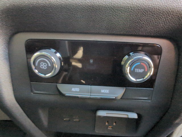 New 2026 Chevrolet Traverse Z71 w/ Driver Confidence Package image 22