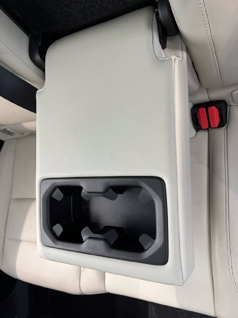 Used 2019 Volvo XC40 T5 Momentum AWD/4WD image 41