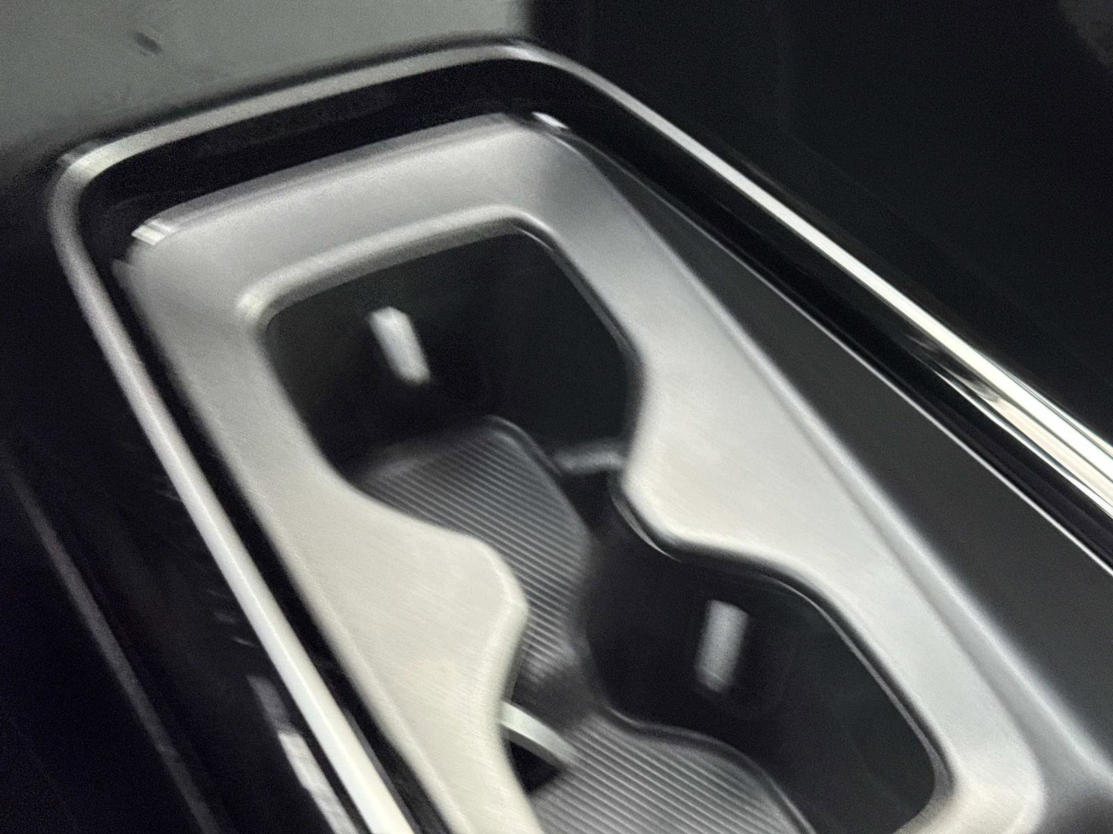 Certified 2023 Volkswagen ID.4 Pro image 27