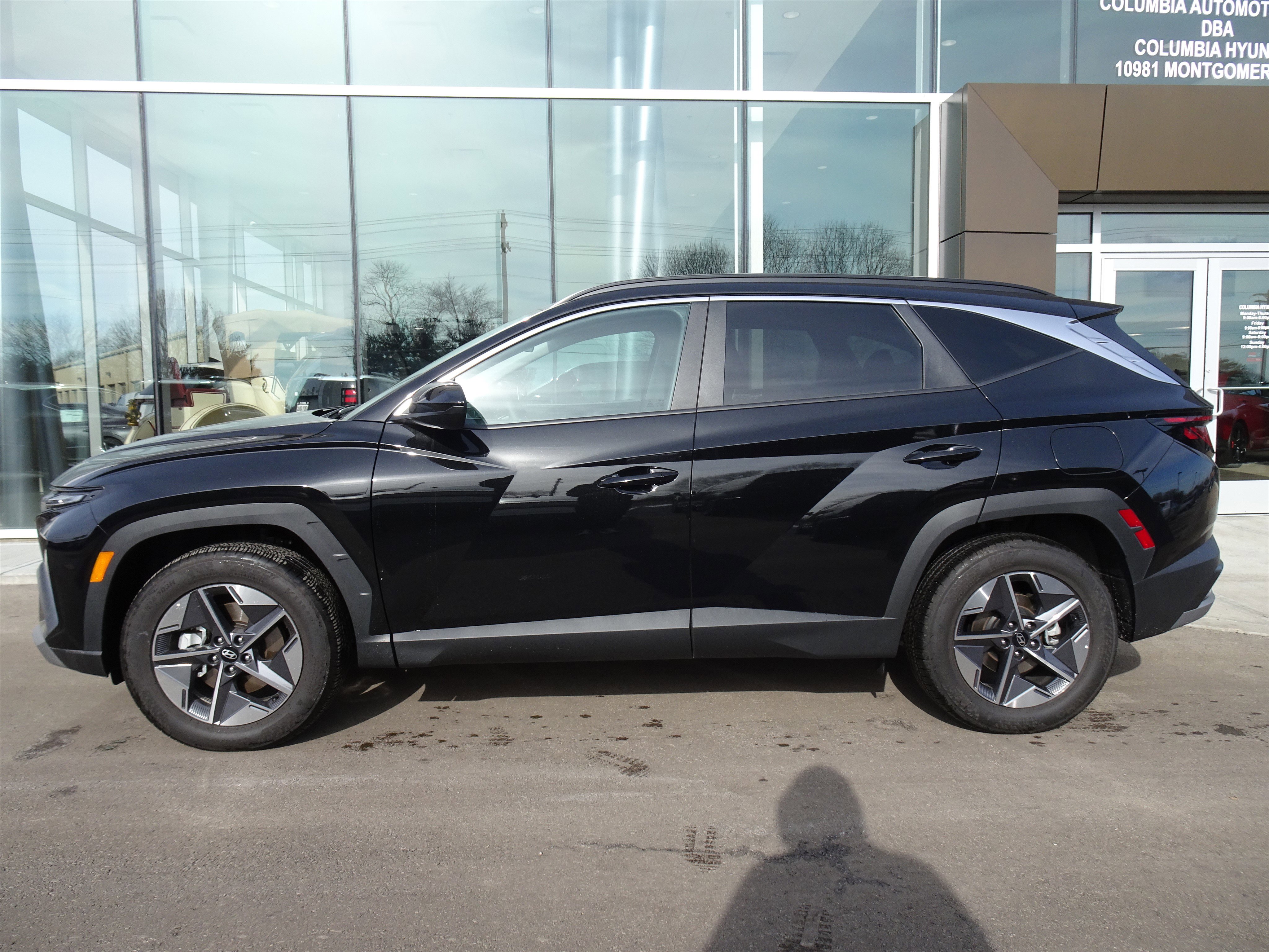 New 2025 Hyundai Tucson SEL image 2