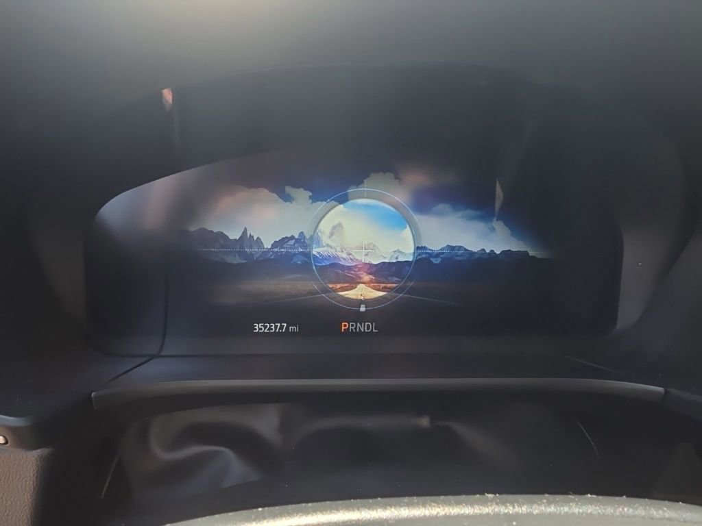Certified 2022 Ford Escape SEL w/ SEL Stealth AWD Package image 18