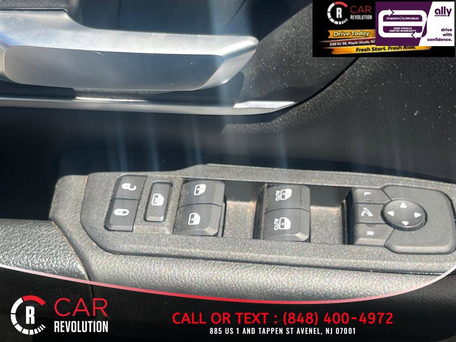 Used 2025 RAM 1500 Big Horn AWD/4WD image 30