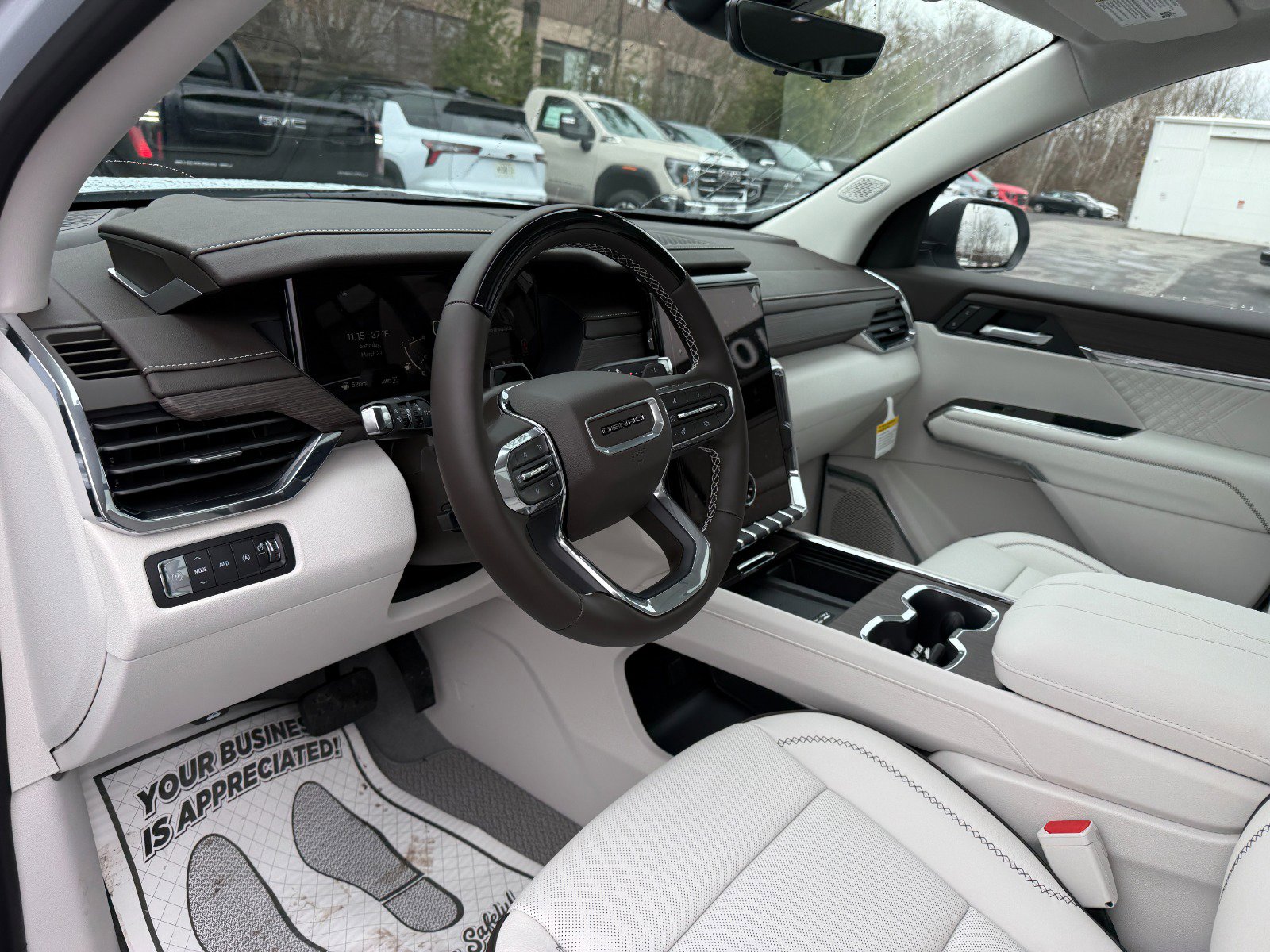New 2026 GMC Acadia Denali w/ Super Cruise Package image 13
