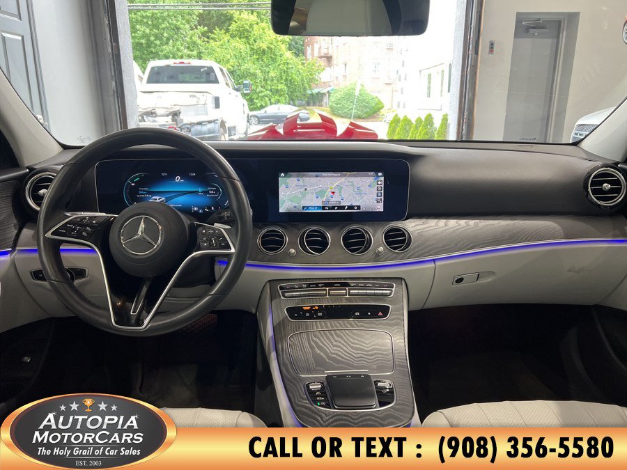 Used 2022 Mercedes-Benz E 350 Sedan w/ AMG Line Exterior image 22
