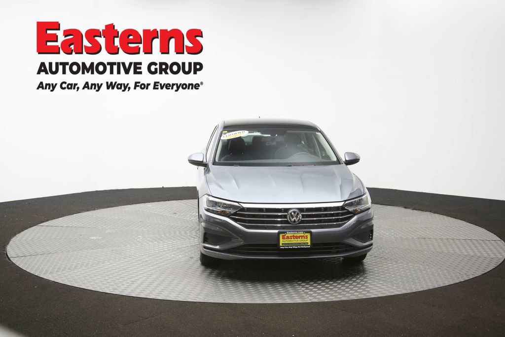 Used 2020 Volkswagen Jetta SE w/ SE Cold Weather Package image 54