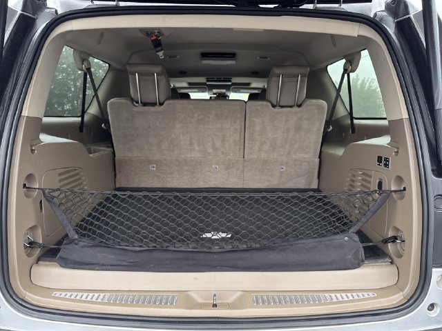 Used 2019 Chevrolet Suburban LT AWD/4WD image 24