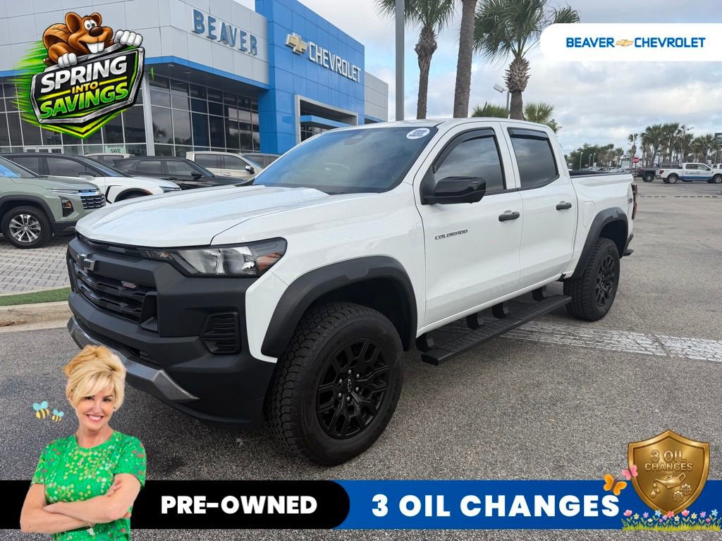 Used 2023 Chevrolet Colorado Trail Boss w/ Technology Package AWD/4WD image 1
