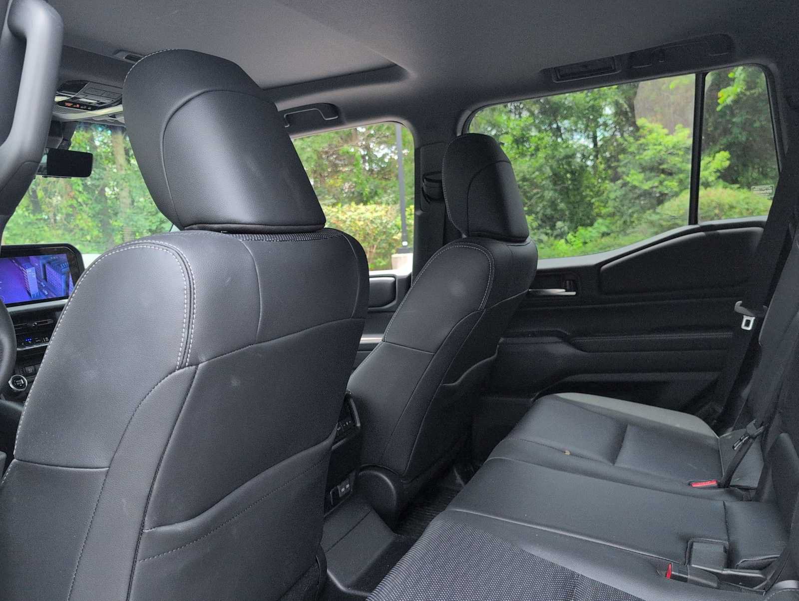 Used 2025 Toyota Land Cruiser w/ Premium Package AWD/4WD image 17