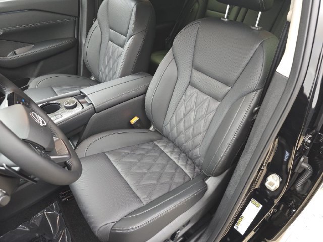 New 2026 Nissan Rogue Platinum w/ Platinum Premium Package AWD/4WD image 22