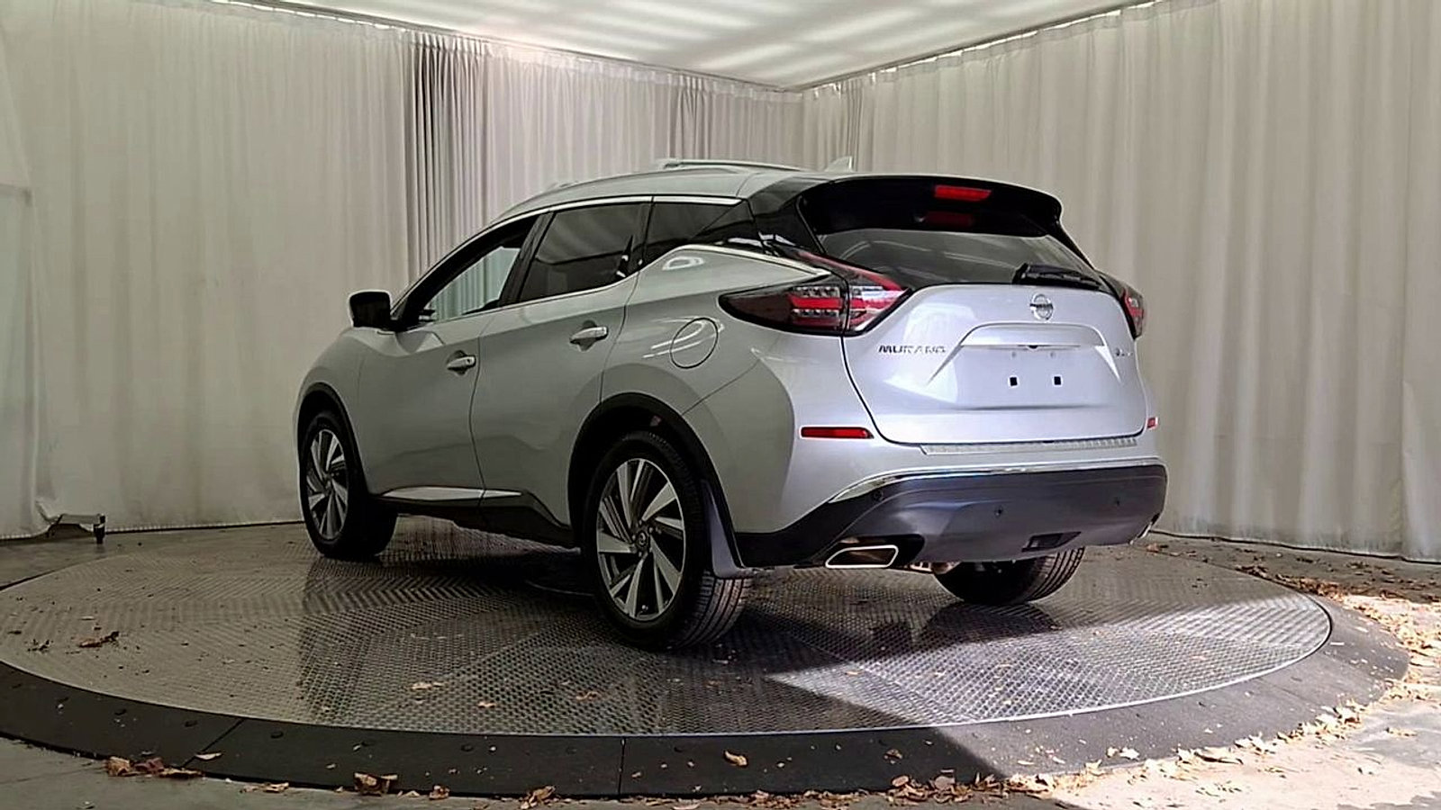 Used 2019 Nissan Murano SL image 9