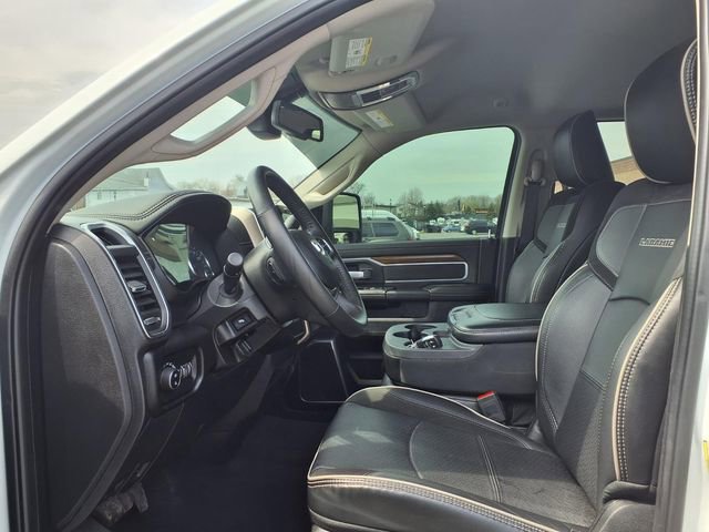 Used 2024 RAM 2500 Laramie AWD/4WD image 17