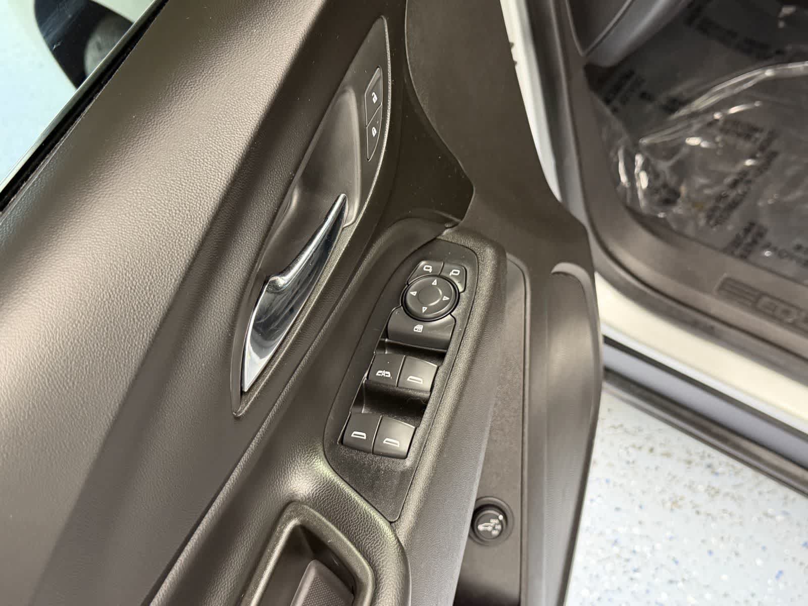 Used 2019 Chevrolet Equinox LT AWD/4WD image 13