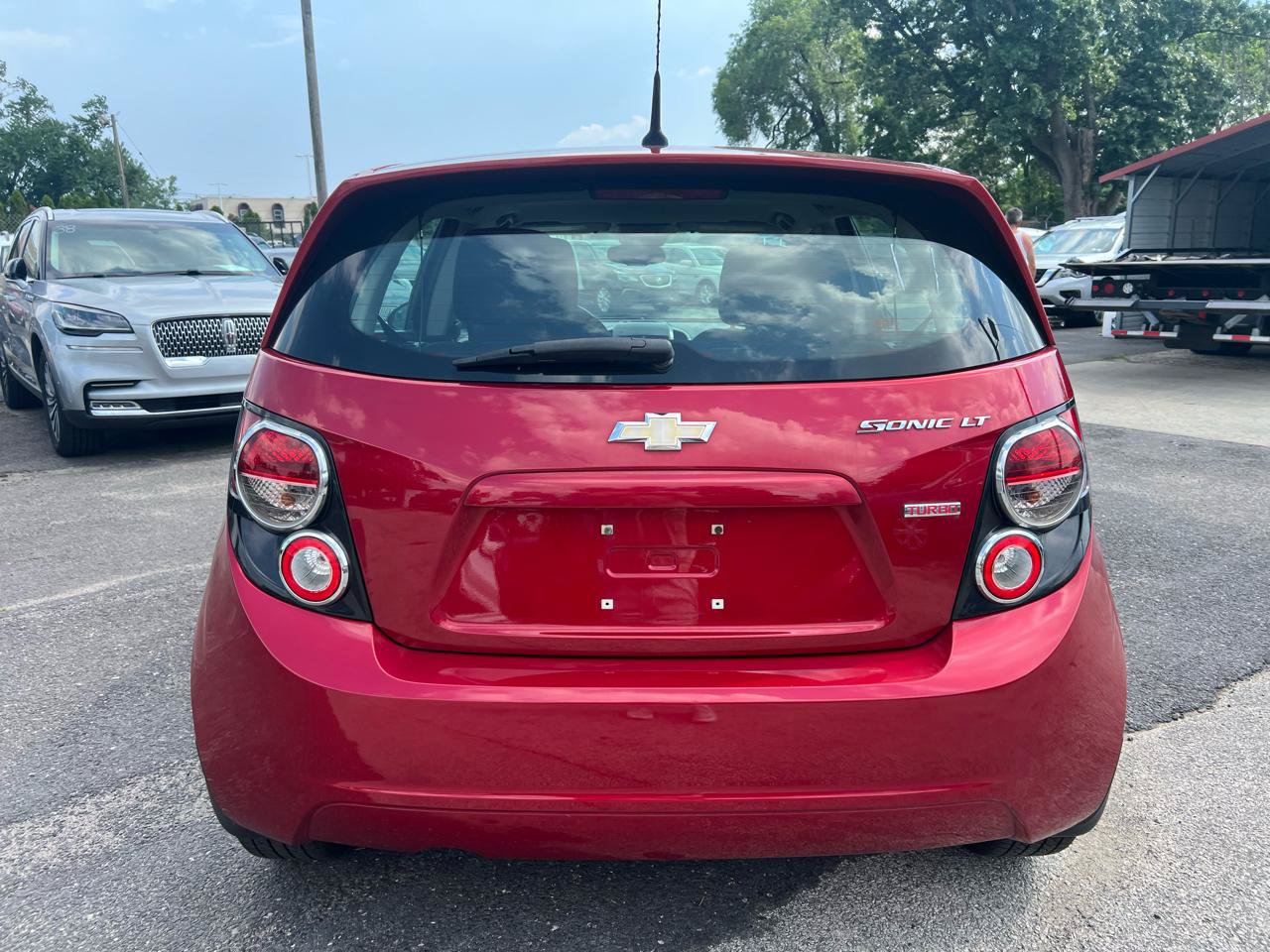 Used 2013 Chevrolet Sonic LT FWD image 7