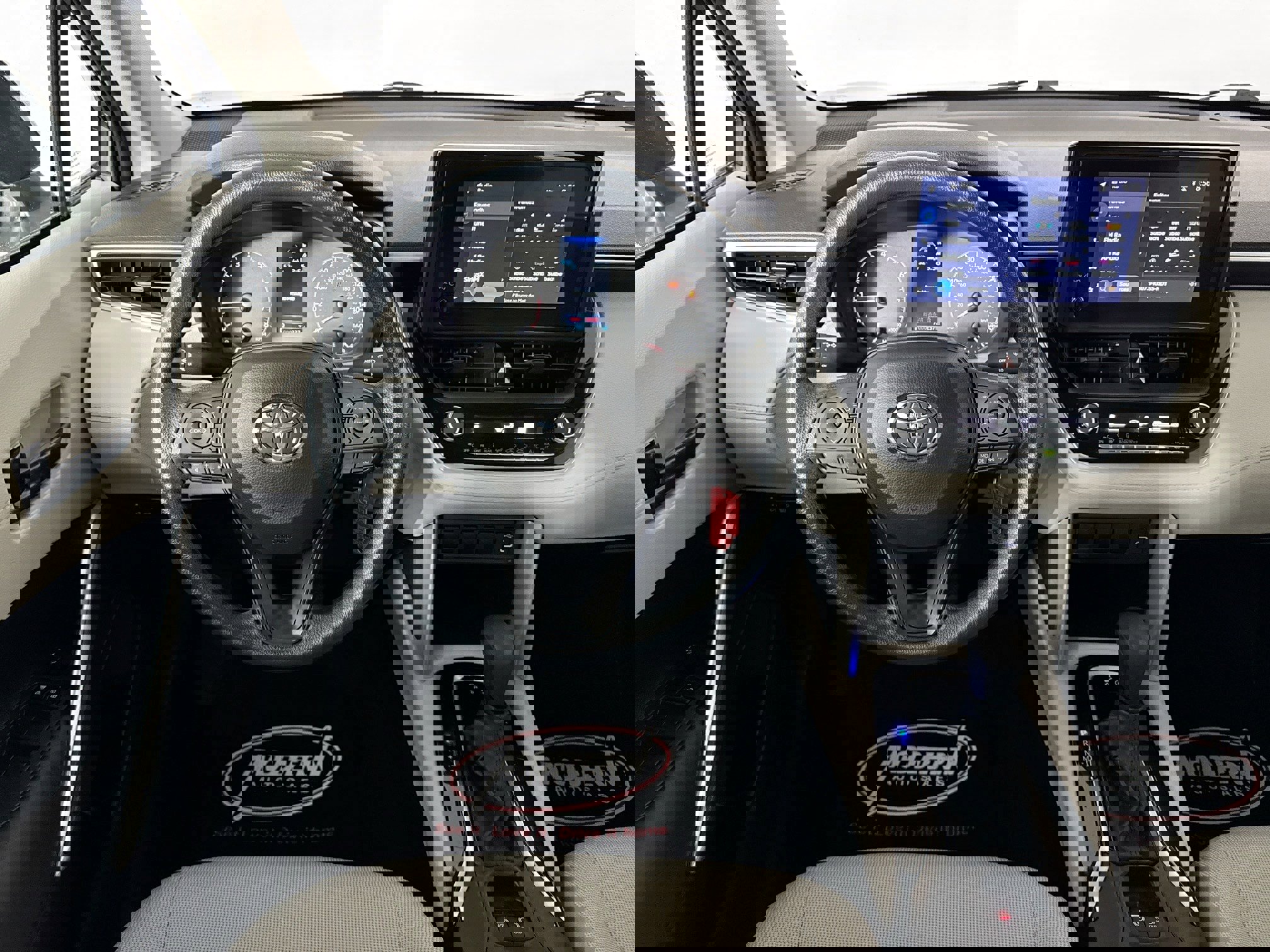 Used 2024 Toyota Corolla Cross L image 19