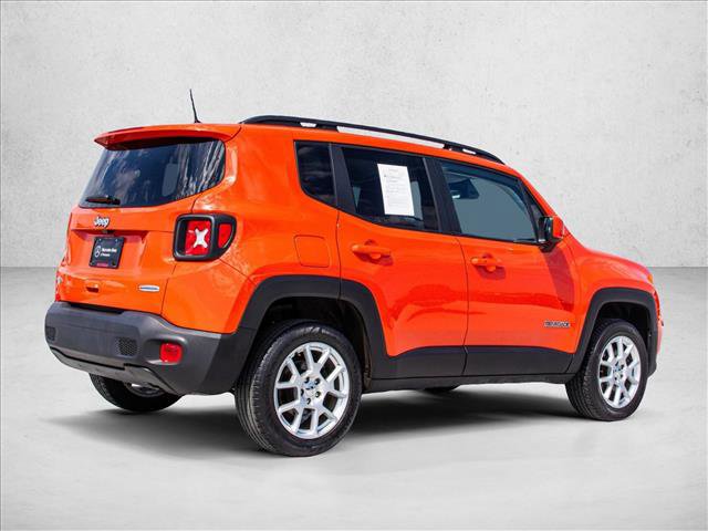 Used 2019 Jeep Renegade Latitude AWD/4WD image 5